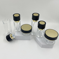 Flacon cosmétique vide en verre avec bouchon à vis pour tonique, gouttes pour les yeux et sérum de soin de la peau