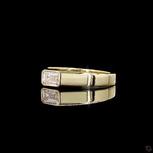 Bague de luxe en or avec diamants de laboratoire taille émeraude, bijoux fins modernes et minimalistes pour femmes - Product Image 3