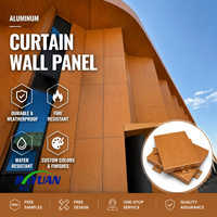 Panneau mural décoratif en aluminium à effet bois, matériau de bardage extérieur pour les travaux de façade de villas et de centres commerciaux