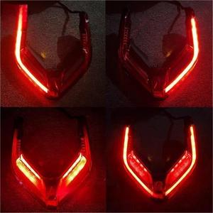 Pour <span class=keywords><strong>Ducati</strong></span> Panigale <span class=keywords><strong>V4</strong></span> S V2 <span class=keywords><strong>Street</strong></span> Fighter feu arrière feu stop avec clignotant LED - Product Image 4