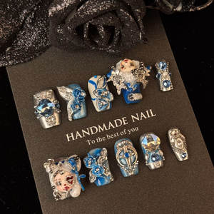 Prensa hecha a mano de lujo en proveedor de Arte de uñas moda forma de pato corto uñas artificiales al por mayor 10 piezas completas - Product Image 1