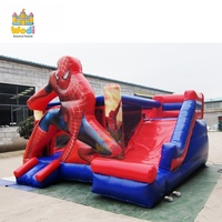 Château gonflable Spider-Man avec parcours d'obstacles, pour les fêtes d'anniversaire des enfants et les événements thématiques