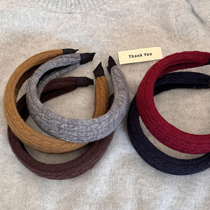 Bandeau tricoté automne/hiver de 14 cm de large avec élégante décoration capillaire compressée – Style fête, usage quotidien - Product Image 3