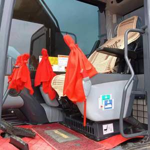 รถขุดตีนตะขาบ KOMATSU PC200 8 มือสอง ราคาดี รถขุดมือสองขนาดเล็ก รุ่น Pc55 ยี่ห้อโคมัตสึ รุ่น Pc220 Pc200 มือสอง โคมัตสึ - Product Image 5