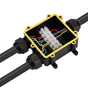 Greenwaycs <b>Waterproof</b> Junction Box M686 24A 450V Fire Retardant PA66 For <b>Cables</b> And Wires - Product Image 1