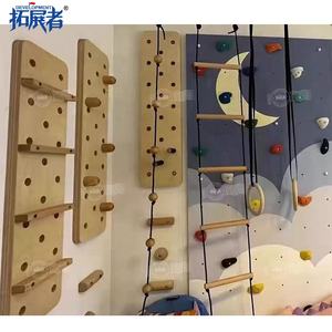 ผนังปีนป่ายสำหรับเด็ก ดีไซน์ใหม่ ปี 2025 พร้อมเชือกวงแหวนไม้ สำหรับพื้นที่เล่นในบ้าน - Product Image 2