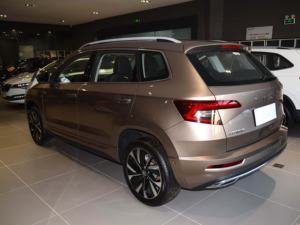 2024 usato <span class=keywords><strong>Skoda</strong></span> <span class=keywords><strong>Karoq</strong></span> TSI280 benzina a benzina a sinistra con sterzo scuro interno ACC crociera calda che vende nuove scorte di auto - Product Image 2