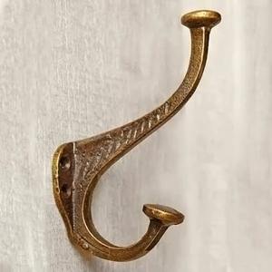 European Style Solid Metal Coat Hook Black Antique Door Hook with Double Hook for Clothing - Product Image 5