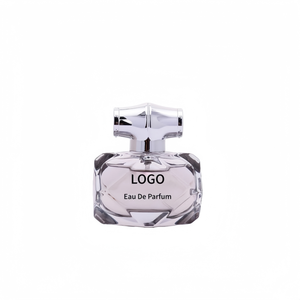 <span class=keywords><strong>Parfum</strong></span> longue durée Marque Propre <span class=keywords><strong>30ml</strong></span> Brume Corporelle Authentique pour Femme Services OEM/ODM <span class=keywords><strong>de</strong></span> Haute Qualité et <span class=keywords><strong>de</strong></span> Luxe pour la Vente en Gros - Product Image 6
