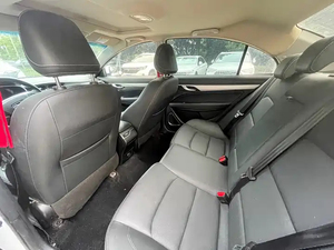 Voiture d'occasion pas chère, Geely Emgrand 2020, 1.5L CVT Up Edition, 109 ch, berline familiale 5 places, conduite à gauche, voitures d'occasion à l'exportation - Product Image 6