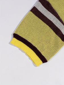 T-shirt en maille décontracté à manches courtes avec logo personnalisé, 100% coton, jacquard, col en V, design pour homme, haut en maille à manches courtes pour l'été - Product Image 5