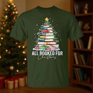T-shirt con stampa 'All Booked For Christmas', design Coquette Books Teacher Xmas Tree, regalo per le vacanze - Product Image 2