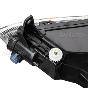 Conjunto de Faros Antiniebla Delanteros Halógenos 6C0941662H 6C0941661H para VW/Polo 6C Hatchback 2014 2015 2016 2017 - Product Image 4