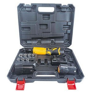 Clé à <span class=keywords><strong>cliquet</strong></span> compacte grande taille 3/8'' avec batterie lithium-ion 12V, couple max. 80N, tête hexagonale, pour espaces étroits, usage professionnel automobile - Product Image 6