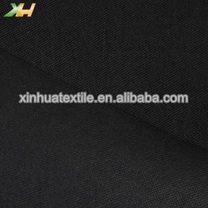 Pp Spunbond Tnt <span class=keywords><strong>Blanc</strong></span> Et <span class=keywords><strong>Noir</strong></span> Canapé Printemps Emballage Tissu Non Tissé Polypropylène Spunbonded Non-tissé - Product Image 3