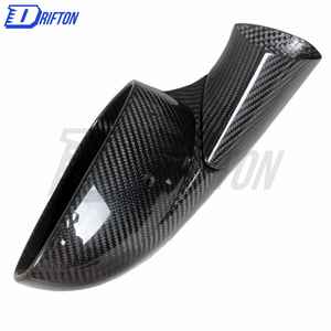 Calotta Specchietto Laterale in Fibra di Carbonio Lucida per Maserati MC20 - Product Image 4