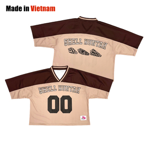 เสื้อฟุตบอลแนวสตรีทอเมริกันเสื้อฟุตบอลทรงโอเวอร์ไซส์ระบายอากาศตาข่ายพิมพ์ซับลิเมชันตามสั่ง - Product Image 1
