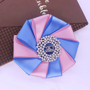 RTS美しいライトピンクブルーアクセント手作りポリエステルリボンJJパール装飾ジャックとジルソロリティブローチ - Product Image 3