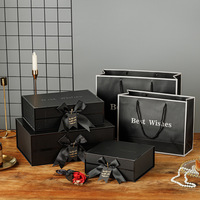 Vente en gros au comptant Sac cadeau de luxe et boîte d'emballage cadeau Emballage élégant personnalisé de boîte cadeau