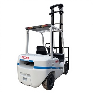 Montacargas Usados en Venta, TCM FD30 de 3 Etapas, Montacargas Diésel de 3 Toneladas de Segunda Mano, Transpaletas Automáticas, TCM FD30 USADO en Stock - Product Image 1
