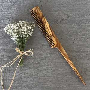 หวีไม้ทำมือ วัสดุธรรมชาติ น้ำหนักเบา และเหมาะสำหรับการดูแลเครา ผม และหนังศีรษะ - Product Image 4