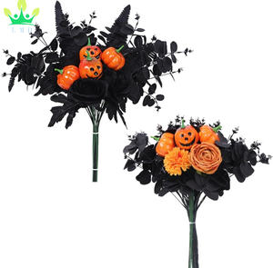 Mazzo di <span class=keywords><strong>zucca</strong></span> con faccia di fantasma artificiale per natale e Halloween rose nere piante verdi simulate foglie di acero nero decorazione - Product Image 4