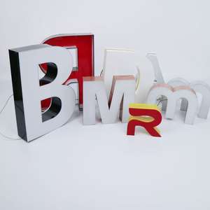 Bobina de aluminio Channelume de color cepillado de 7cm con tapa embellecedora de forma de PVC para señalización y letras de canal - Product Image 6