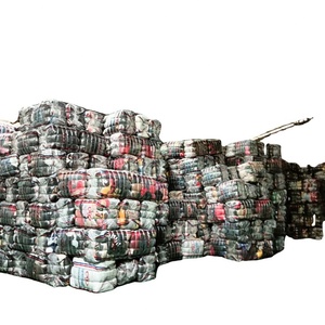 XiangWang Factory Ukay Bales Vente en gros de vêtements en coton d'occasion, lots de vêtements usagés mixtes - Product Image 1