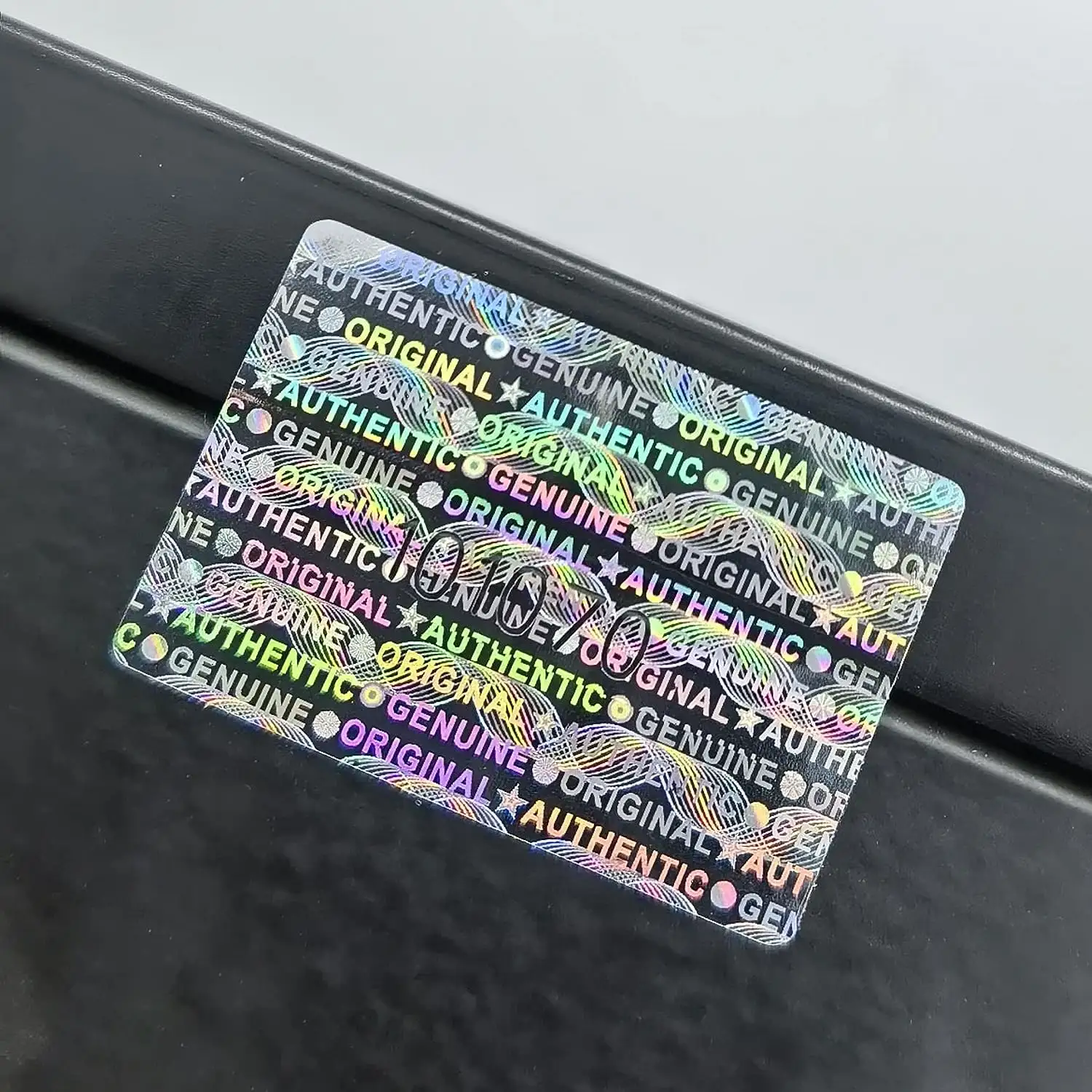 Kurcalamaya dayanıklı çıkartmalar gümüş yüksek güvenlik kurcalamaya açık garanti Void Hologram etiketleri