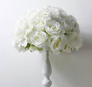 Center <span class=keywords><strong>de</strong></span> <span class=keywords><strong>table</strong></span> en boule <span class=keywords><strong>de</strong></span> fleurs violets 35cm, décorations d'arrangement <span class=keywords><strong>de</strong></span> scène <span class=keywords><strong>de</strong></span> mariage, <span class=keywords><strong>centre</strong></span> <span class=keywords><strong>de</strong></span> vigne suspendue pour décorations d'arrière-plan - Product Image 6