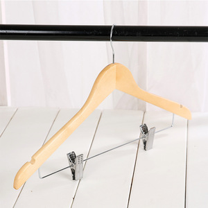 <span class=keywords><strong>Colgador</strong></span> de <span class=keywords><strong>madera</strong></span> P66 para supermercado, para hotel, perchas de <span class=keywords><strong>madera</strong></span> con Clip para ropa seca - Product Image 3