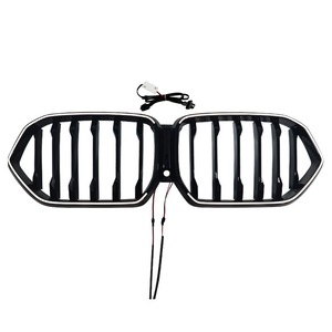 Parrilla Delantera Negra con Luz LED para BMW G06 X6, Compatible con Modelos 2023, 2024 y 2025 - Product Image 2
