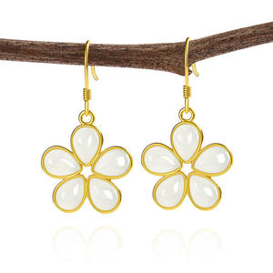 Boucles d'oreilles en jade néphrite Hetian naturel, fleurs de jade, argent S925, bijoux pour femmes, cadeau avec certificat d'évaluation D1112 - Product Image 1