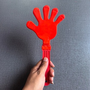 Vente en gros de claquettes en plastique colorées, accessoires sonores pour fêtes et événements sportifs, cadeau de cheering - Product Image 2