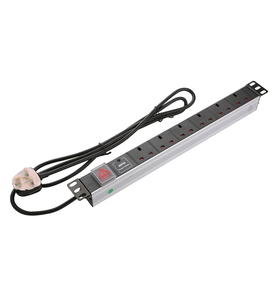 PDU คุณภาพสูง 1U <span class=keywords><strong>19</strong></span> นิ้ว อลูมิเนียมอัลลอยด์ สีดำ แบบสมาร์ท GER พร้อมสวิตช์  ปลั๊กแบบ UK ได้รับการรับรองมาตรฐาน CE ROHS สำหรับตู้แร็คเครือข่าย - Product Image 1