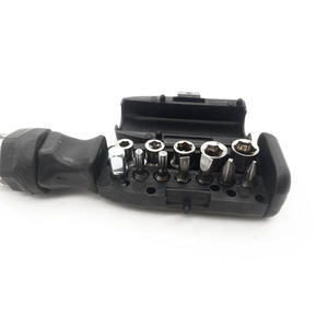 ชุดไขควงอเนกประสงค์ 18 in 1 พร้อมหัวไขควงแม่เหล็ก ด้ามจับกันลื่น สำหรับใช้ในบ้านและงาน DIY - Product Image 4