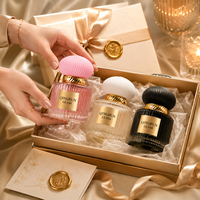 Flacon de parfum en verre cylindrique vide de 40 ml avec design à rayures verticales et étiquette personnalisée