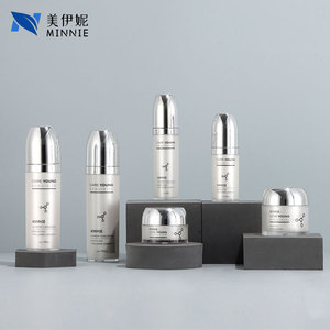 Set de Envases para Cuidado de la Piel Minnie Care Young, 30g 50g 100ml 120ml, Envase Cosmético en Forma de Cilindro, Material PetPP - Product Image 1