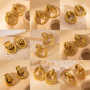 تصميم جديد عصري أزياء النساء والمجوهرات بالجملة أقراط بالجملة مختلطة خمر 18 قيراط مطلية بالذهب أقراط ستانلس ستيل هندسية - Product Image 3