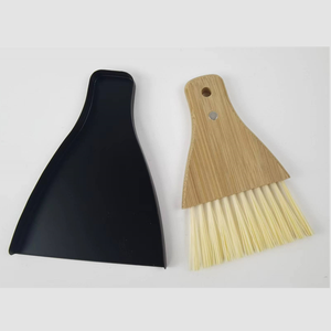 Nouveau Style de <span class=keywords><strong>pelle</strong></span> à poussière triangulaire en métal avec ensemble de brosses en bambou - Product Image 5