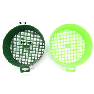 Tamis de jardin en plastique vert fait à la main, pour pierre à sol, maille Filtration, grandes pierres et perruque - Product Image 1