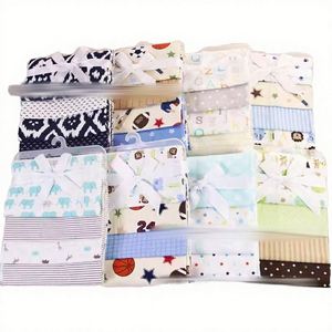 Mantas de Bebé de Algodón Orgánico Suave y Transpirable de 76*76cm, Antiácaros, con Diseño de Dibujos Animados, Juego de 4 Piezas para Todas las Estaciones - Product Image 4