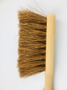 Spazzola per spazzare a mano riempita in morbida fibra di cocco in legno naturale al 100% - Product Image 5