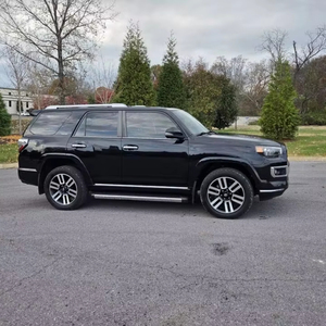 4Runner Limited >100.000 Millas, SUV de Lujo con Tracción en las Cuatro Ruedas, Asientos de Cuero, Gran Capacidad de Carretera, Alto Valor de Reventa, Confiable, Volante a la Izquierda, Color Oscuro - Product Image 2