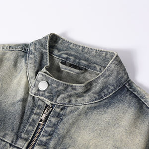 Fournisseur en gros de vestes en <span class=keywords><strong>jean</strong></span> personnalisées pour hommes, style vintage, denim délavé, col montant, <span class=keywords><strong>fermeture</strong></span> <span class=keywords><strong>éclair</strong></span> sur le devant avec logo brodé - Product Image 5
