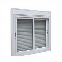 Volets verticaux carrés de style européen au design moderne, composants en verre, profilés en alliage d'aluminium, fonctionnement électrique, garantie 3 ans