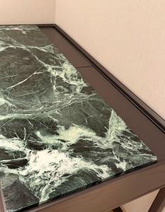 Pradas Green - Pierre naturelle en dalle grande taille au design moderne personnalisé pour îlot de cuisine, lavabo de salle de bain, table basse - Product Image 2