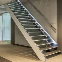 Escalier en acier à double poutre avec marches et main courante en acier inoxydable pour décoration intérieure