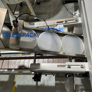 Venda Direta Máquina De Garrafas De Tampão De Bola De Tênis Latas De Plástico Capper De Garrafa Máquina Tampando Linear Automática - Product Image 5