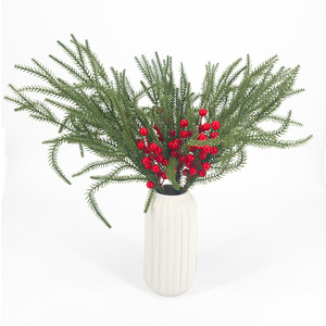 Guirnalda Navideña Artificial Ruyin con Bayas Rojas, 2 Piezas, Decoración Verde para Fiestas Navideñas - Product Image 5